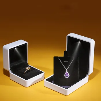 Подарочная коробка для сережек со светодиодной подсветкой, коробки для обручальных колец, подвески для ожерелья, коробки для хранения ювелирных изделий, коробка для подарков на день рождения