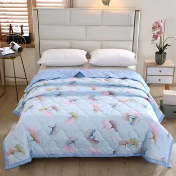 Летнее стеганое одеяло с милым принтом, приятное для кожи, Тонкое стеганое одеяло с кондиционером, Удобное дышащее покрывало на кровать